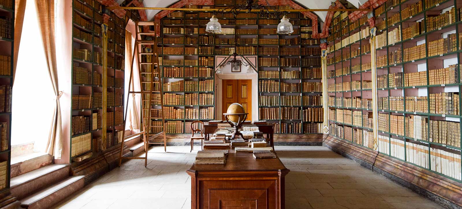 Visitar - Biblioteca Velha do Seminário Maior de Coimbra